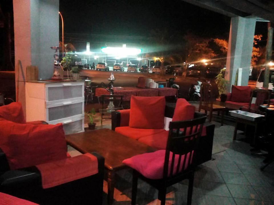 Zeala Asmara Motel Kuah Exterior photo